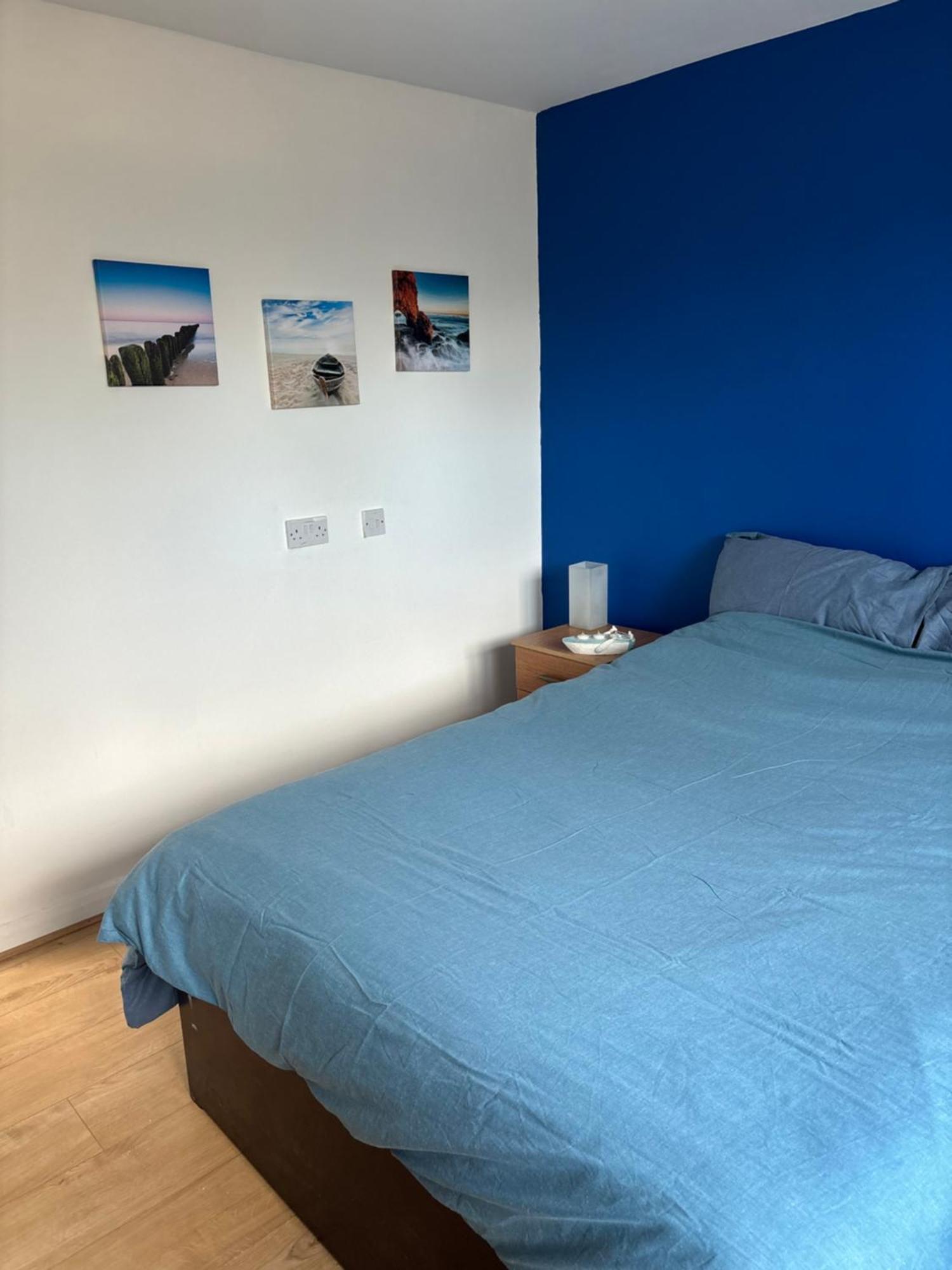 Pure Edge Beach Guest House With Sea View Херн Бей Екстериор снимка