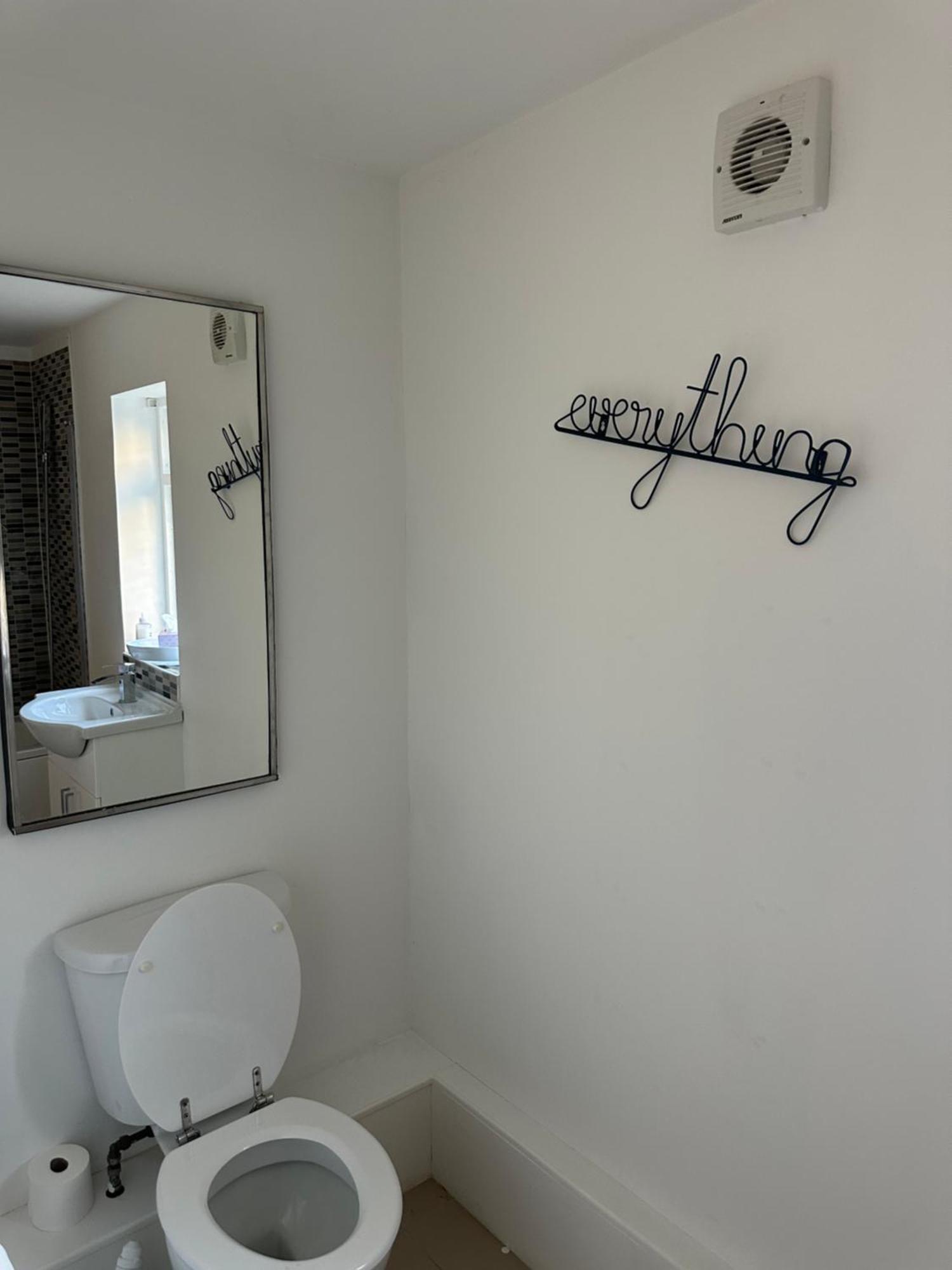 Pure Edge Beach Guest House With Sea View Херн Бей Екстериор снимка